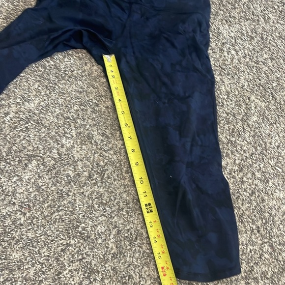 Lulu lemon cropped legging - Picture 6 of 7